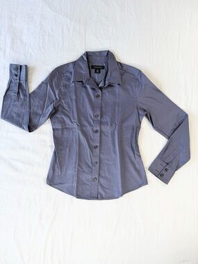 Banana Republic Women's Button-Down Shirt Non Iron Fitted